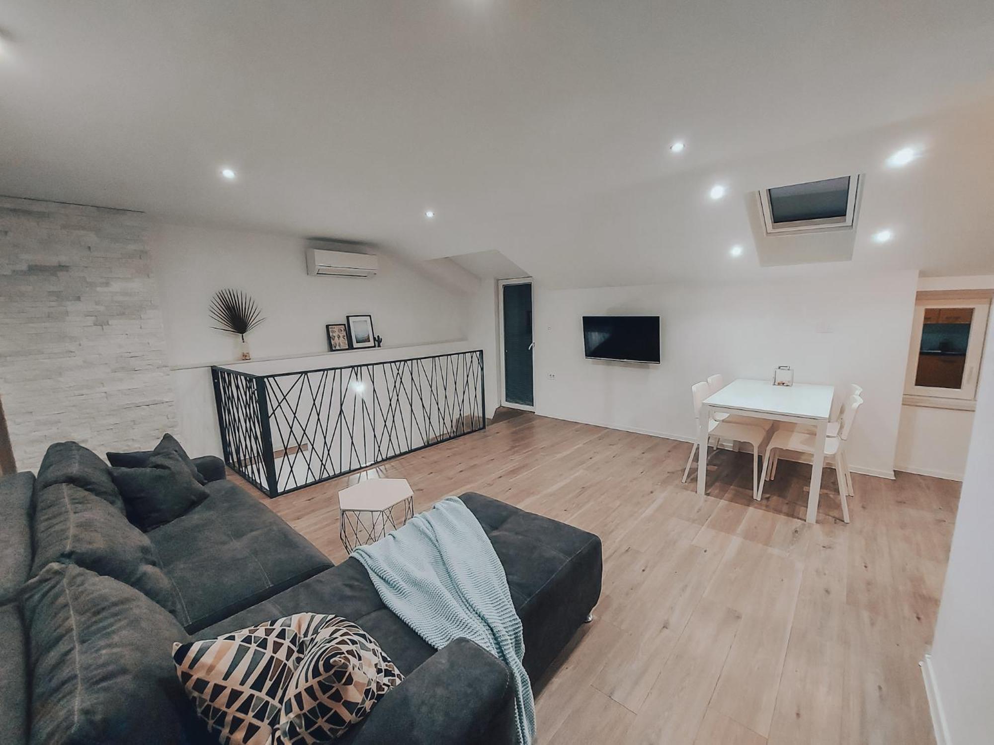 Apartment Casa Orange 3 Koper